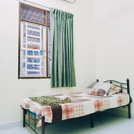 Miza Homestay Kuala Terengganu Exterior photo